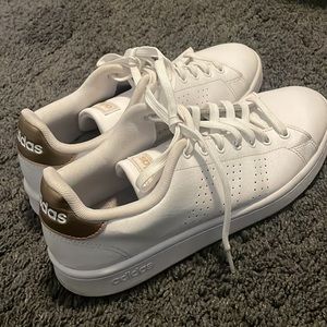 Adidas Advantage Gold Back Sneaker